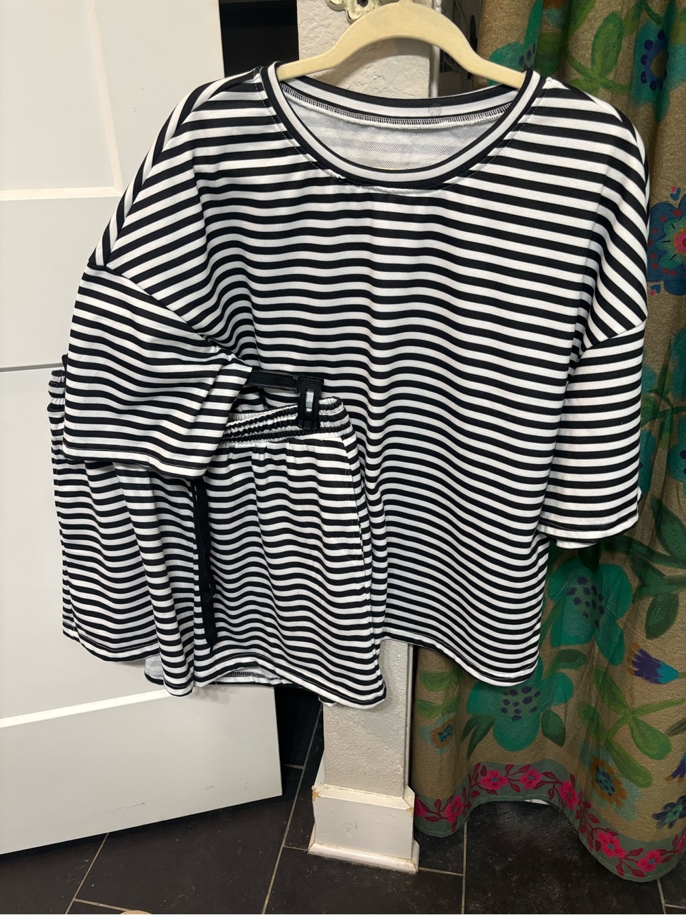 Black & White Striped Women’s Relaxed Tee set